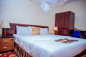 INEZA HOTEL