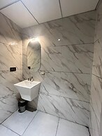 Hotel S S International