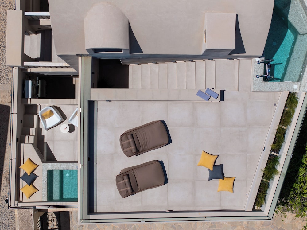 White Orchid Apartments