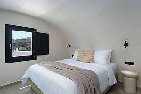 White Orchid Apartments