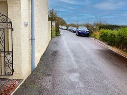 Glastonbury Hill Escape