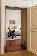 PALAZZO DELLA BIANCA- Royal Experience