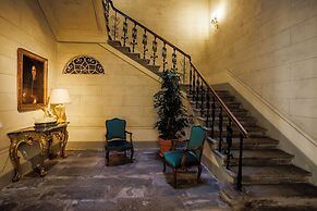 PALAZZO DELLA BIANCA- Royal Experience