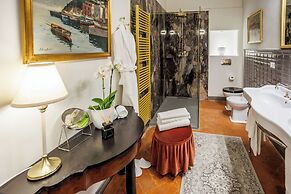 PALAZZO DELLA BIANCA- Royal Experience