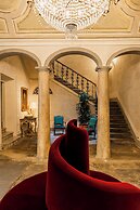PALAZZO DELLA BIANCA- Royal Experience