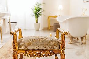 PALAZZO DELLA BIANCA- Royal Experience