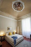 PALAZZO DELLA BIANCA- Royal Experience