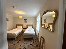 The Queens Road Hotel