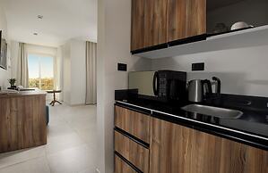 Rivana Residence New Cairo - Pool & GYM Access