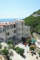 AZURA BAY HOTEL
