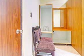 Fabhotel Dharani Grand