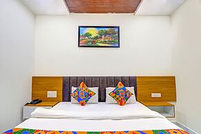 Fabhotel Dharani Grand