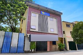 FabHotel Saineel - Nr Juhu