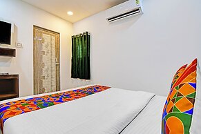 Fabhotel Dream Star