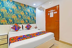 Fabhotel Dream Star