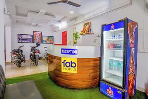 Fabhotel Keshava executive - Nr Mahadji Shinde chhatri