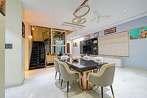 Fabhotel Verizon Villa Stays