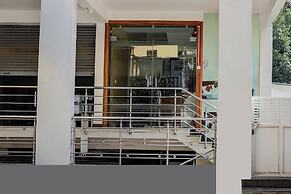 FabHotel Royal Suites - Yeshwanthpur