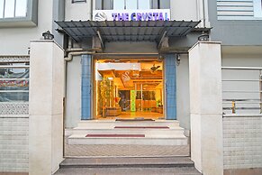 Fabhotel The Crystal