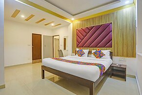 Fabhotel 22 Squares Living Spaces
