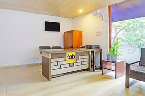 Fabhotel 22 Squares Living Spaces