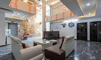 Fabhotel The Venessa