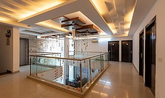 Fabhotel The Venessa
