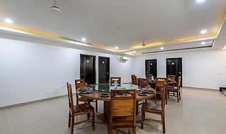 Fabhotel The Venessa