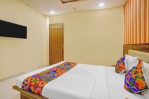 Fabhotel Galaxy Inn