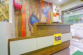 Fabhotel Galaxy Inn