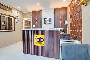 Fabhotel Amrit Palace - Opp Skye Corporate park