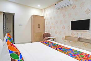 Fabhotel Amrit Palace - Opp Skye Corporate park