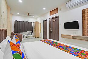 Fabhotel Amrit Palace - Opp Skye Corporate park