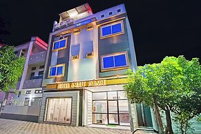 Fabhotel Amrit Palace - Opp Skye Corporate park