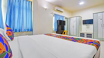 Fabhotel Executive pearl Inn - Nr Twin tower