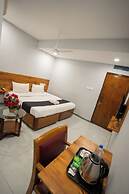 Hotel Vaishnavi Classic