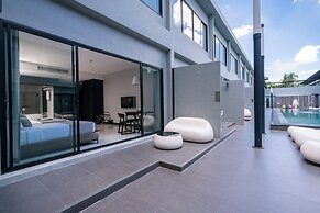 S Ratchada Leisure Hotel