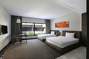 S Ratchada Leisure Hotel