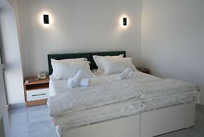 Kamilovs' Hotel
