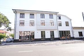 Kamilovs' Hotel