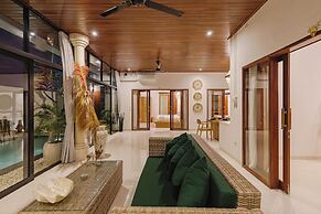 Arizona Villa by Betterplace