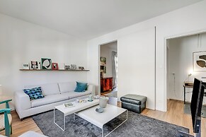 Elegant Apartment