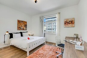 Elegant Apartment