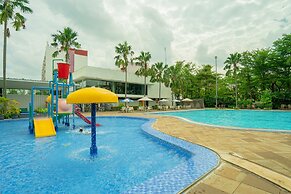 DREAM INN Aeropolis By Reccoma