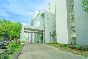 DREAM INN Aeropolis By Reccoma