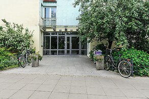 Lumina bright apartments in Warsaw