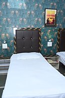 Siddhivinayak Temple Guest House