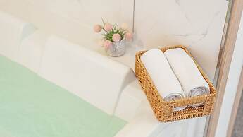 Gapyeong Ribbon Spa Pool Villa