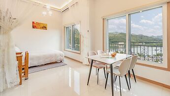 Gapyeong Ribbon Spa Pool Villa