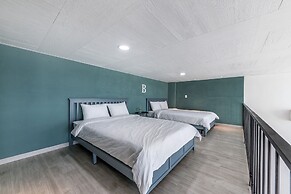 Yeosu Lastella Spa Pet-friendly Pension